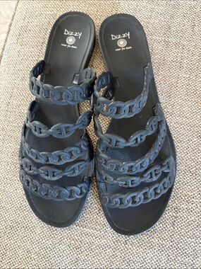 Dizzy Women's Black Chain-Link Slide Sandals